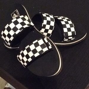 Vans slides